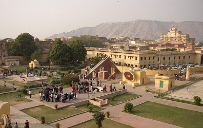 Jantar Mantar is the best tourist place in Jaipur