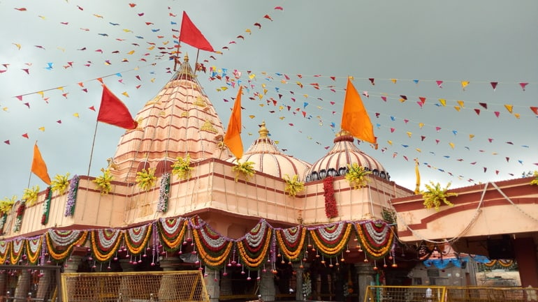 Chintaman Ganesh Mandir Ujjain Ka Best Tourist Place Hai