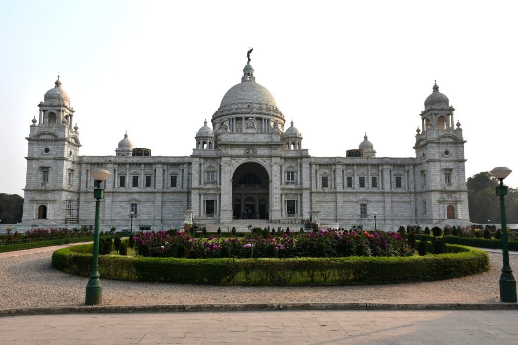 Victoria Memorial is the best tourist place in Kolkata 