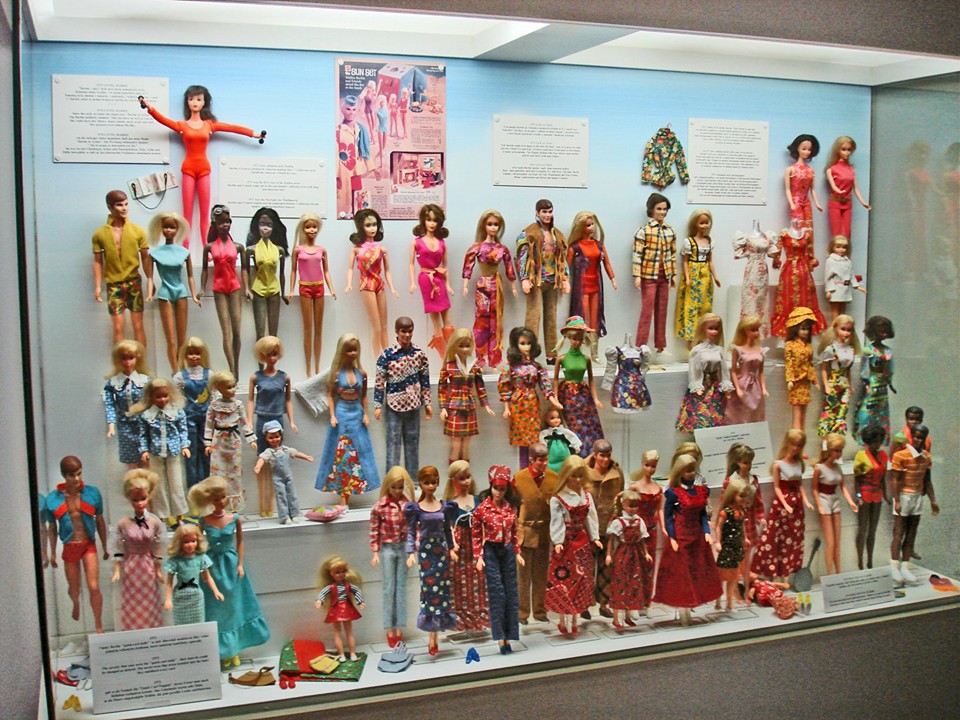 International Dolls Museum Chandigarh me ghumne ki jagah hai