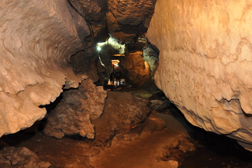 Mawsmai Cave is the best tourist place in Meghalaya 