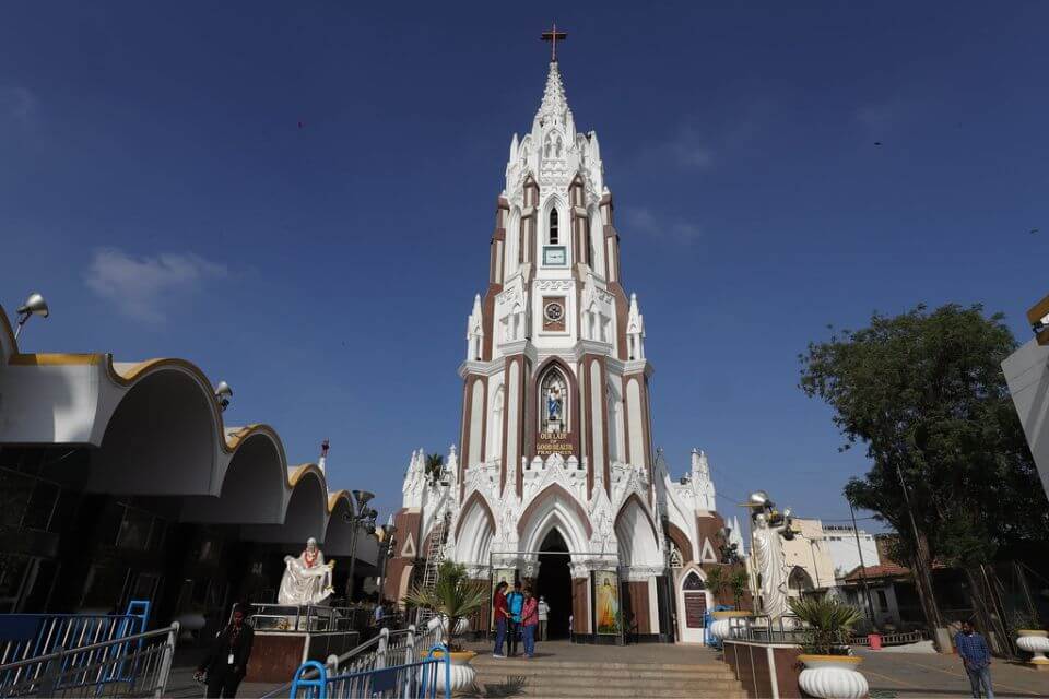 Saint Mary Basilica Bangalore me ghumne ki jagah hai