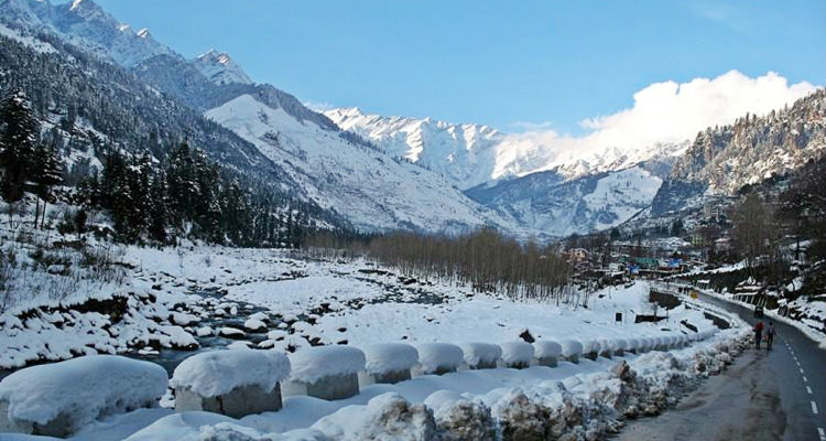 Manali is the best place to visit in india
